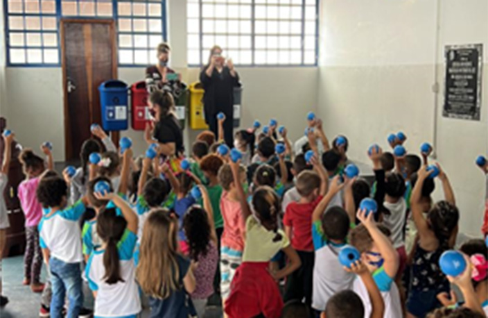 Sowing Dreams - Kitchen Oil Collection Project Supported by Honda Automóveis do Brazil (HAB)
