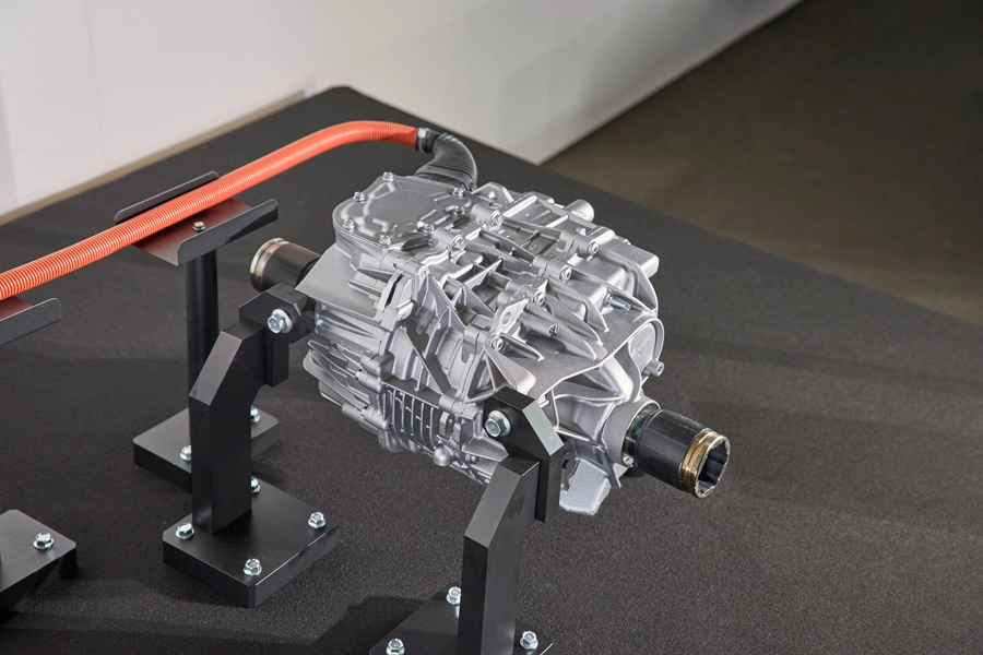 AWD System for Next-Generation Small-Sized Models