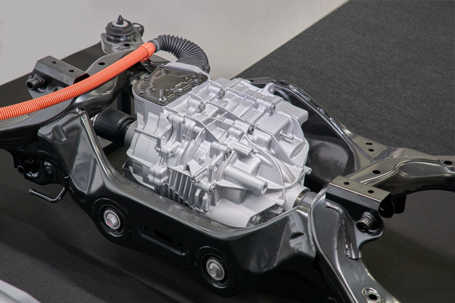 AWD System for Next-Generation Medium-Sized Models