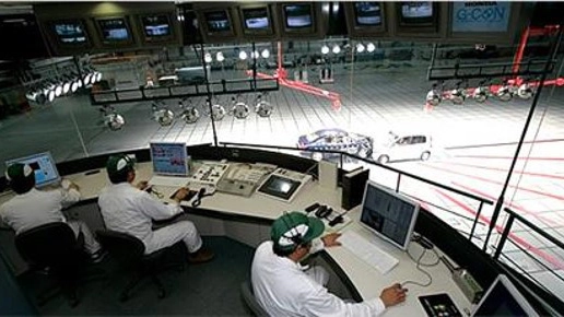 Indoor Omnidirectional Crash Test Facility