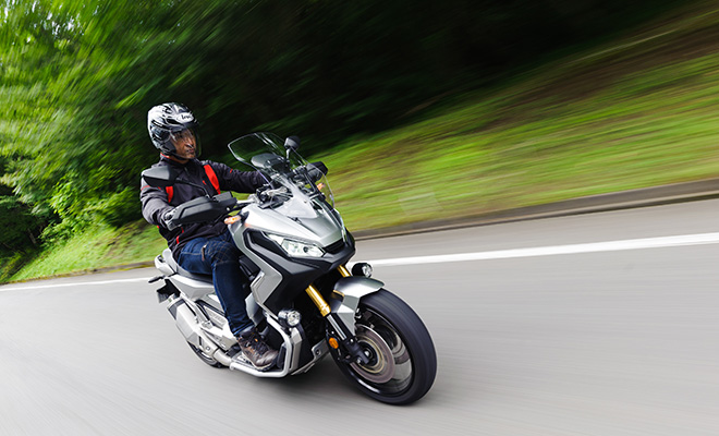 X-ADV (Dual Clutch Transmission)