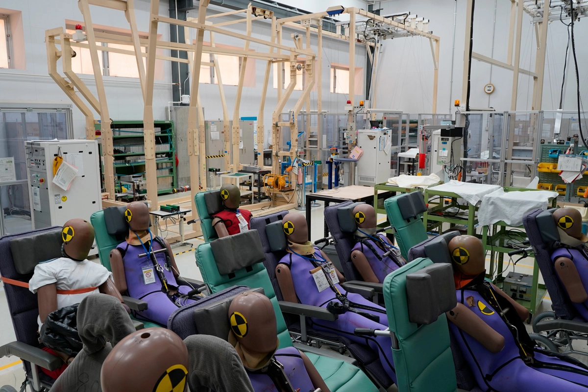 Dummy maintenance room