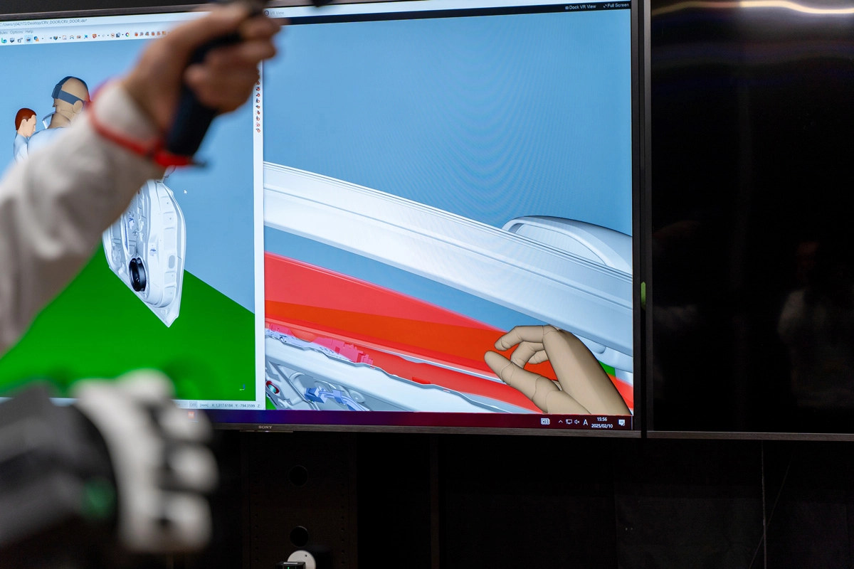 XR verification of a glass installation process