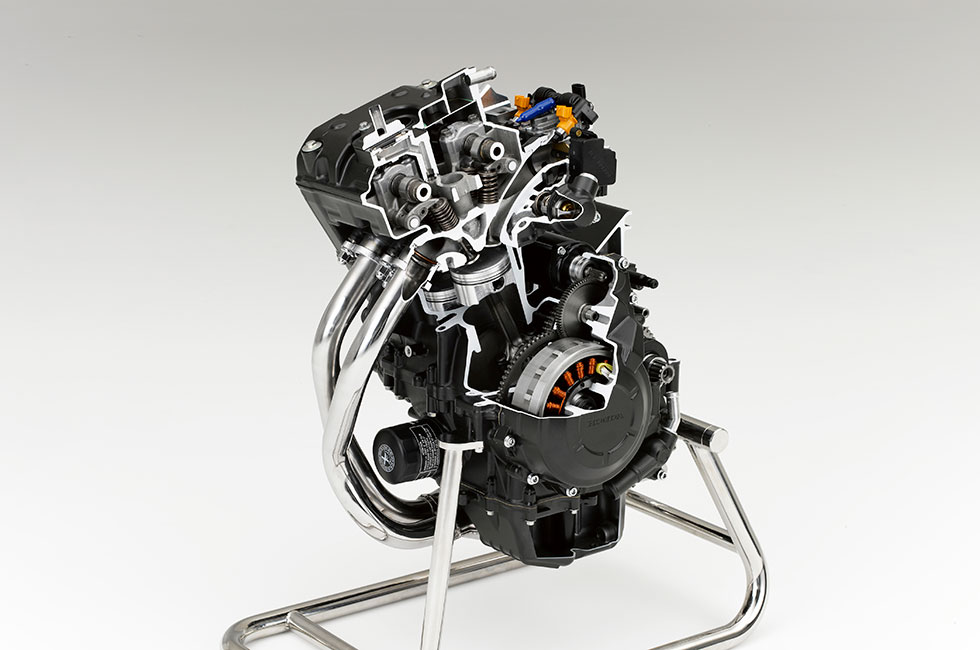 CB400F/CBR400R/400Xのエンジンカットモデル