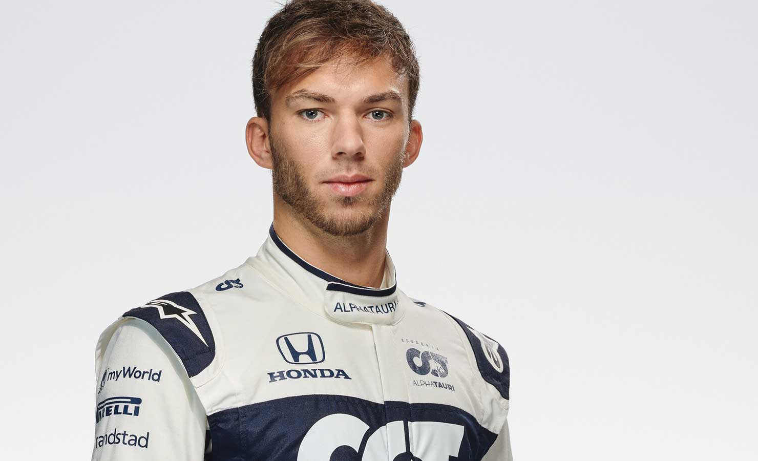 直筆サイン入り F1 ピエール・ガスリー選手 1/43スケールモデル ピエール・ガスリー選手直筆 サイン入り写真 木製フレーム - メルカリ