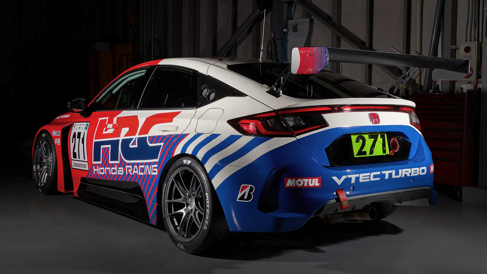 最終的なレーシングカーデザイン