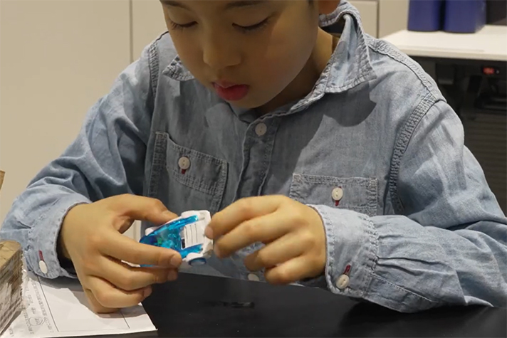 クルマに金属空気電池を装着して…