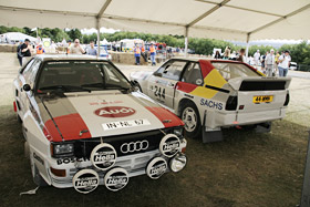 アウデイ クアトロ クーペ