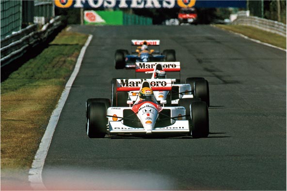 F1 日本GPでマクラーレン・ホンダがコンストラクターズタイトル、アイルトン・セナがドライバーズタイトルを獲得