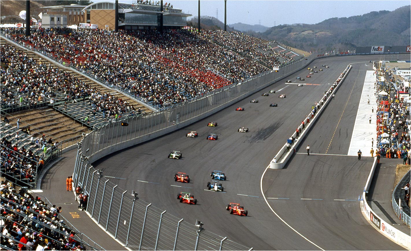 日本で初めてツインリンクもてぎで開催された、アメリカンモータースポーツ「CARTチャンピオンシップ」（1998年）
