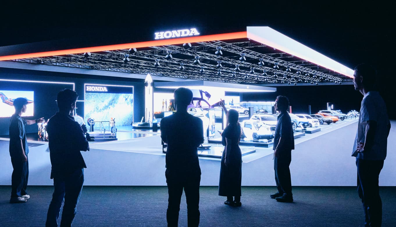 Communication Designer