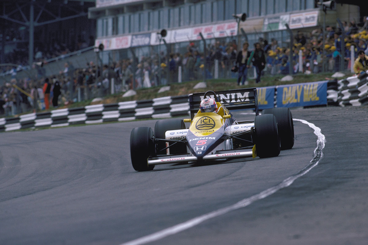 キャリア72戦目で念願の初優勝｜記憶に残るマンセルの名勝負8選