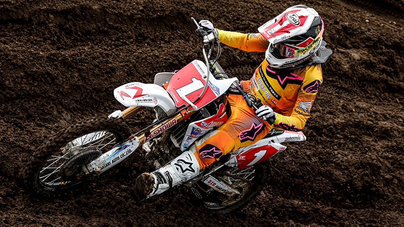 川井が独走で勝利を収め、開幕3連勝をマーク! | Honda.Racing