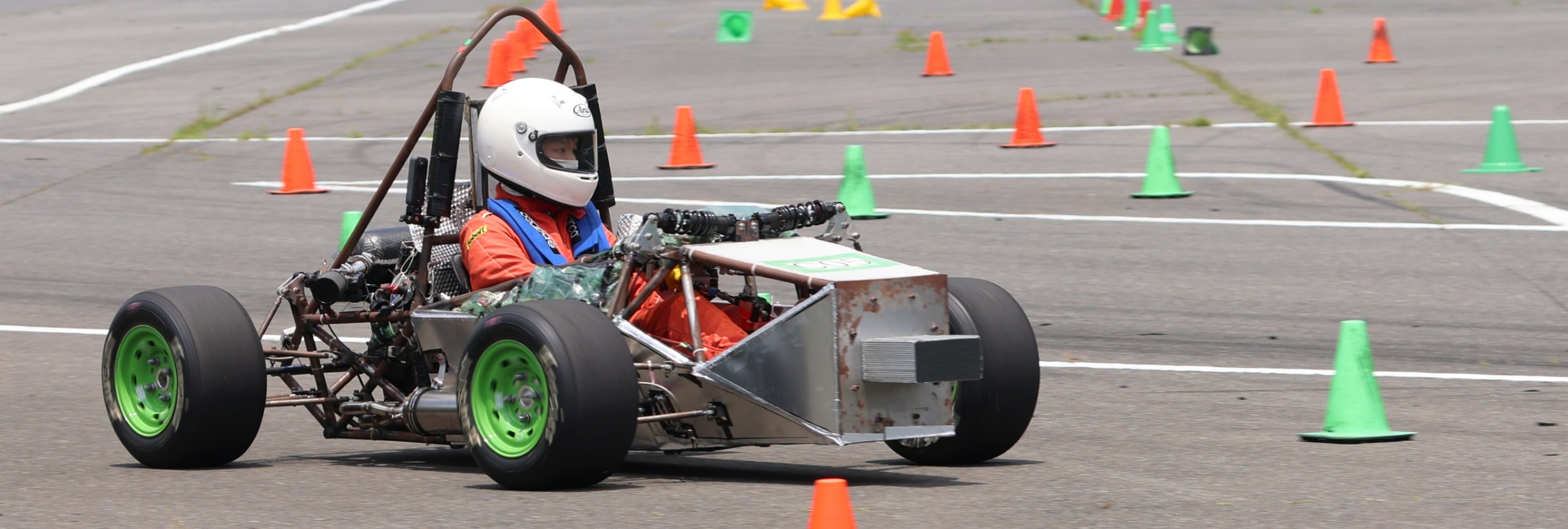 ステアリングに課題はあれど、順調に周回