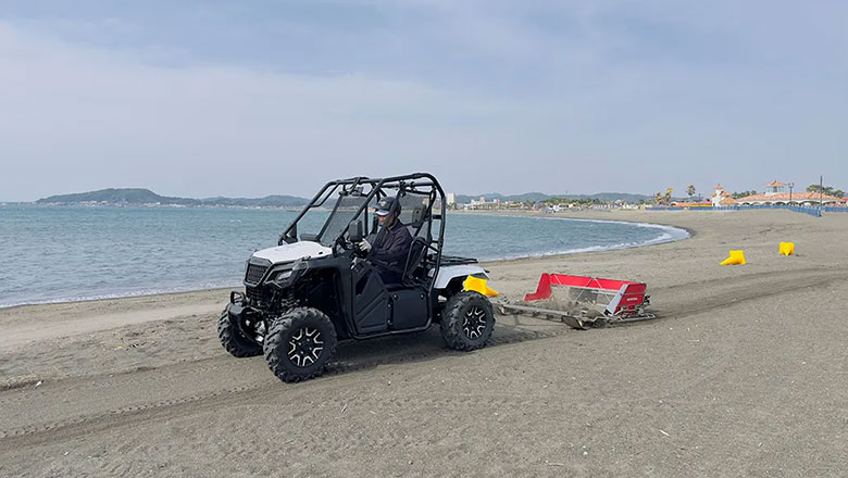 全国のHondaグループで展開する「Hondaビーチクリーン活動」
