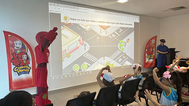 ブラジルで子ども向け交通安全啓発活動「Clubinho・Honda」