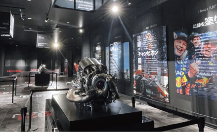AKA-B-1 展示品 ブラインド レース 1370×1220 企画展示_B1F｜Honda RACING Gallery