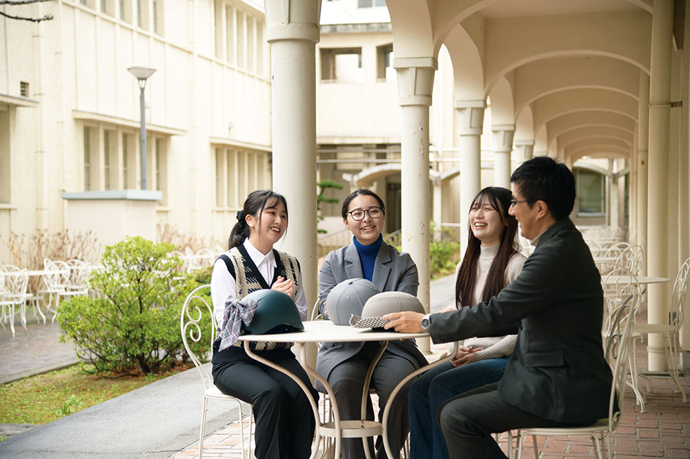 �m�[�g���_�����S���q��w�~JAF���R�̒���