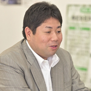 �V �T���