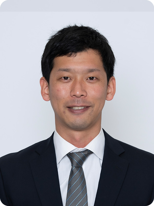 マネージャー 菅沼 賢一