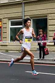 マトニ・ウスティハーフマラソン2017　設楽悠太