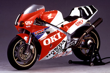 1992 初代CBR900RR
