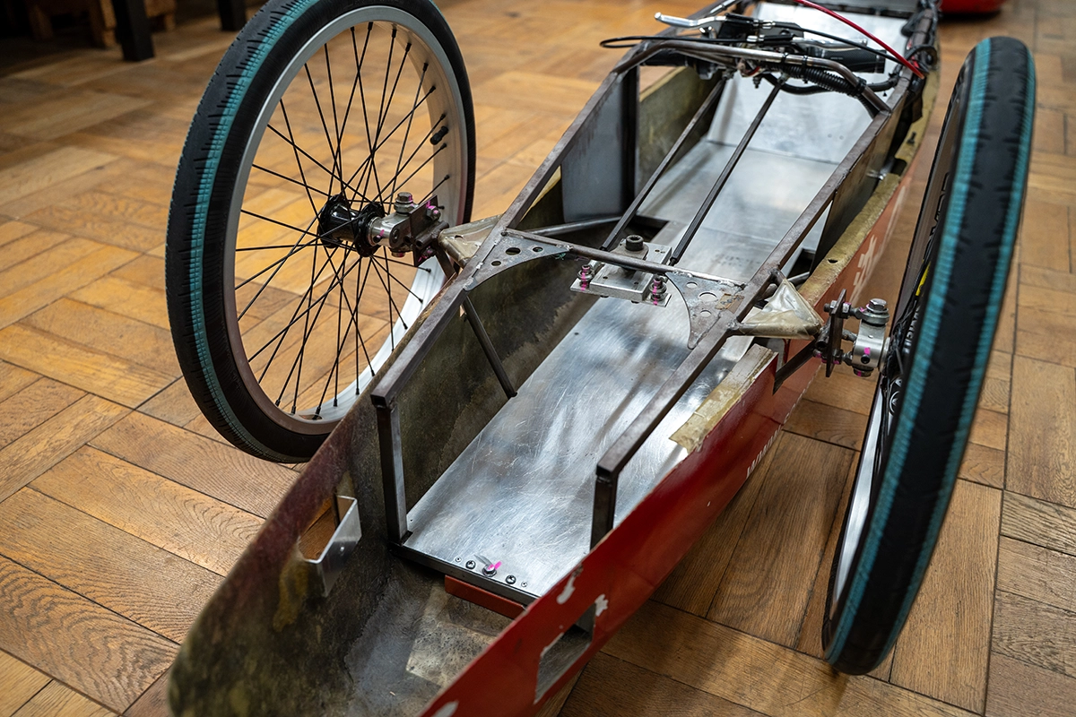 あきる野市立東中学校