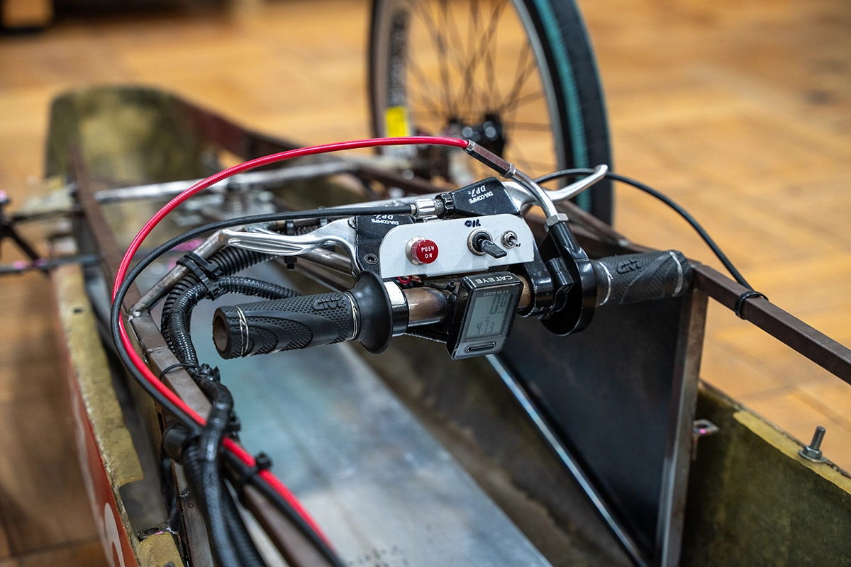 あきる野市立東中学校