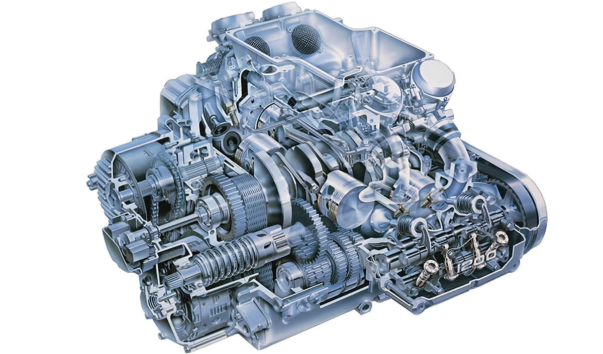 1982～1987年に販売されたゴールドウイングの水平対向4気筒エンジン