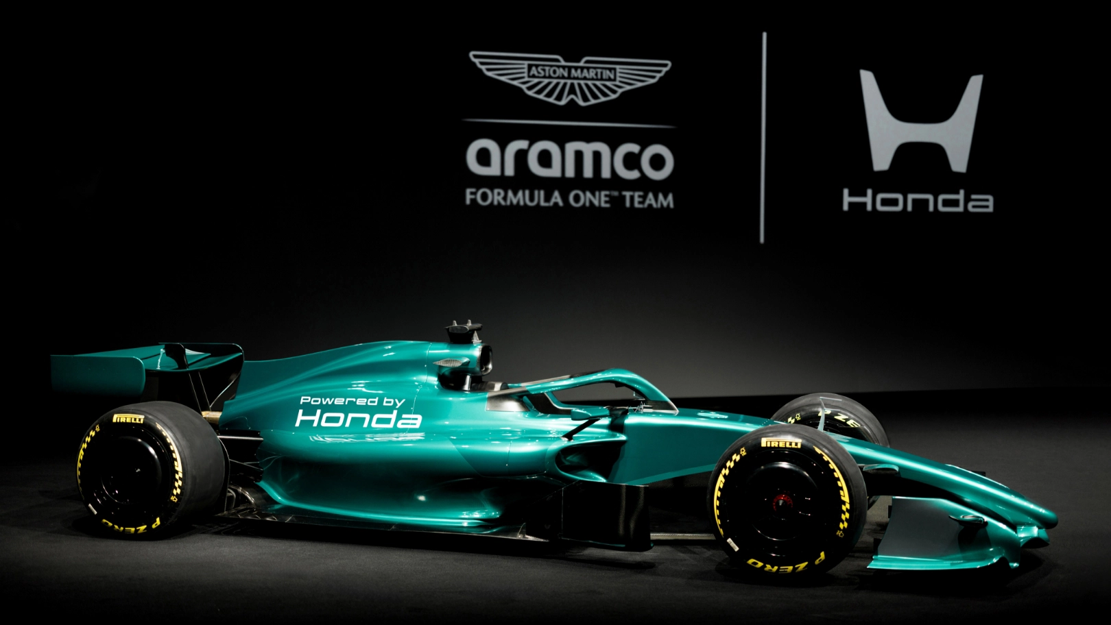 ブラックフラッグ｜F1 用語集｜Formula 1｜テクノロジー｜Honda公式サイト