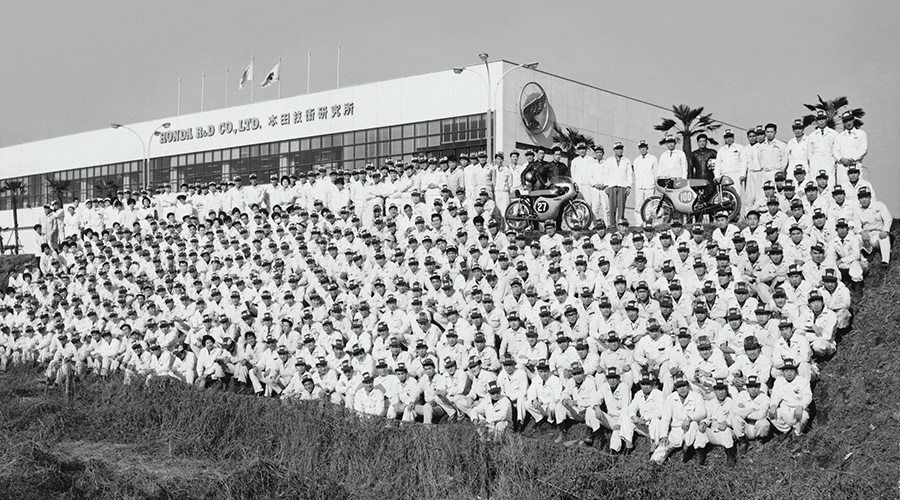 1960年に設立した株式会社本田技術研究所（1961年撮影）