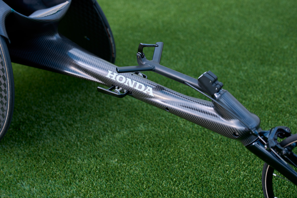 乗る人の力を引き出し、乗る人にも優しい翔〈KAKERU〉