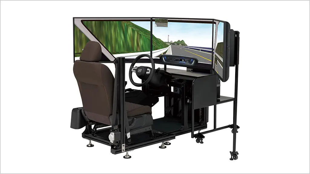 医療機関向け新型ドライビングシミュレーターを発売
